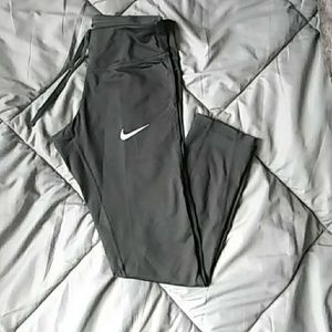 XS Dri-Fit 3/4 leggings
